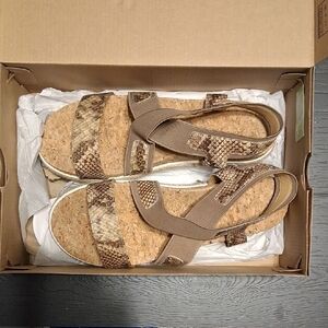 Adrienne Vittadini Brown Snake-Print Cork Platform Sandals